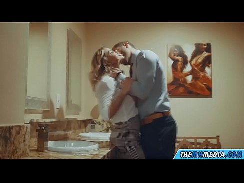 ❤️ जब एउटा बस्टी गोरोले तपाईंलाई सार्वजनिक शौचालयमा बहकाउँछ ❌ अश्लील ne.sexafinkarasskaz.ru मा ❌️❤